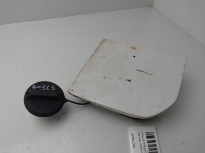 TAPA EXTERIOR COMBUSTIBLE, NISSAN, NV200 /EVALIA (M20/M)