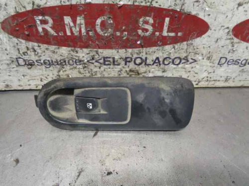 MANDO ELEVALUNAS DELANTERO DERECHO Renault SCENIC II (JM) 