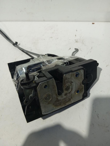 CERRADURA PUERTA TRASERA DERECHA Ssangyong ACTYON 