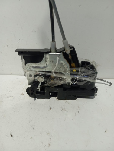  CERRADURA PUERTA TRASERA DERECHA SSANGYONG ACTYON 