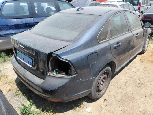 VOLVO S40 BERLINA — автомобиль-донор на запчасти 