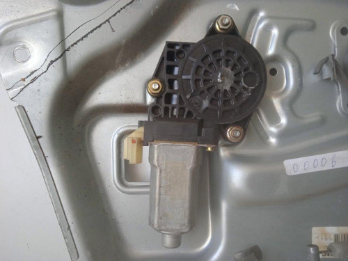  ELEVALUNAS DELANTERO IZQUIERDO KIA SPORTAGE (KM) 
