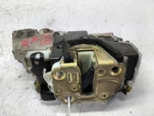  CERRADURA PUERTA DELANTERA DERECHA Nissan PICKUP (D22) 
