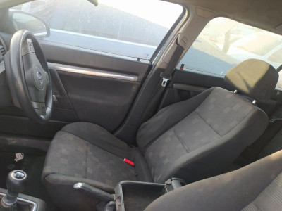 CINTURON SEGURIDAD DELANTERO DERECHO