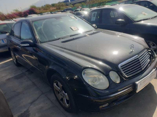 MERCEDES-BENZ CLASE E (BM 211) BERLINA — vehículo donante para recambios 