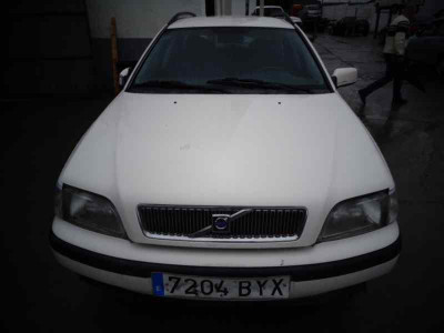 VOLVO V40 FAMILIAR