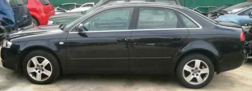  AUDI A4 BERLINA (8E) 