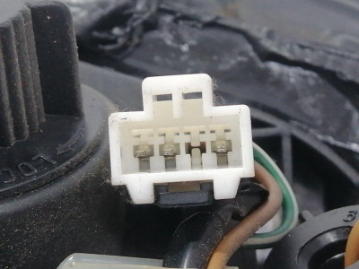 PILOTO TRASERO CENTRAL, NISSAN, ALMERA (N15)