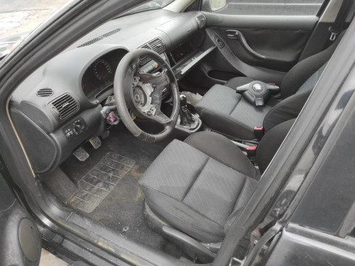 SEAT LEON (1M1) — Donor Vehicle for Used Parts 