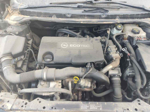  OPEL ASTRA J BERLINA 5P 