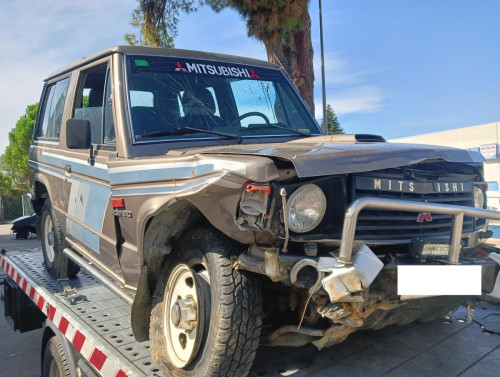 MITSUBISHI MONTERO (L040) — автомобиль-донор на запчасти 