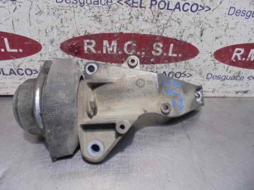 SOPORTE MOTOR IZQUIERDO Volkswagen PASSAT BERLINA (3B3) 