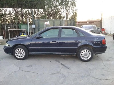 AUDI A4 BERLINA (B5)