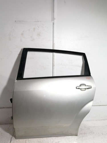  PUERTA TRASERA IZQUIERDA TOYOTA COROLLA VERSO (R1) 
