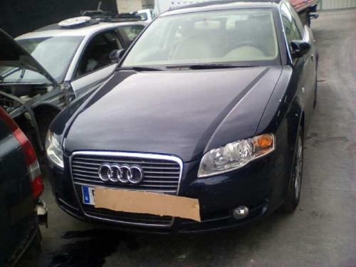  AUDI A4 BERLINA (8E) 