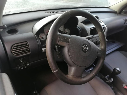 OPEL CORSA C — автомобиль-донор на запчасти 