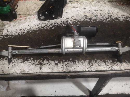 MOTOR LIMPIA DELANTERO Renault CLIO II FASE I (B/CB0) 