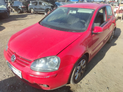 VOLKSWAGEN GOLF V (1K1)(10.2003)