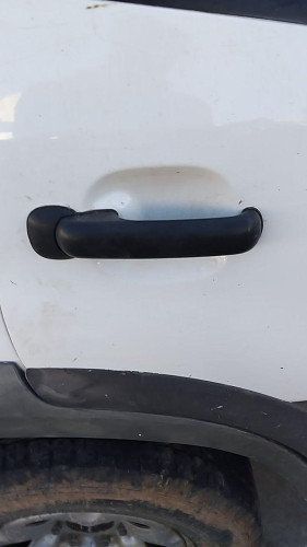 MANETA EXTERIOR TRASERA DERECHA Nissan Terrano II (R20)(02.1993->) Nissan Terrano II (R20)(02.1993->) 