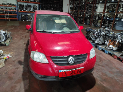 VOLKSWAGEN FOX (5Z1)(04.2005)