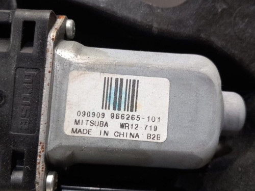 ELEVALUNAS TRASERO DERECHO VOLVO V70 FAMILIAR 