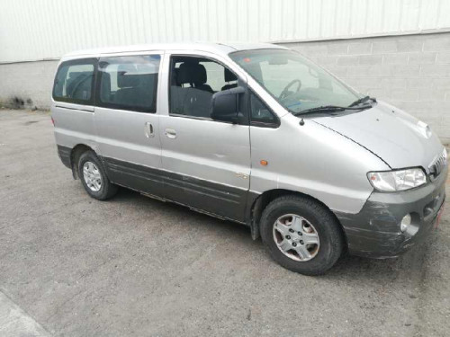 HYUNDAI H-1 () — vehículo donante para recambios 