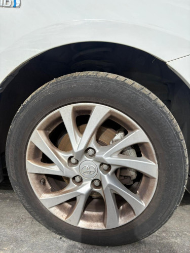 TOYOTA AURIS (E18) — Donor Vehicle for Used Parts 