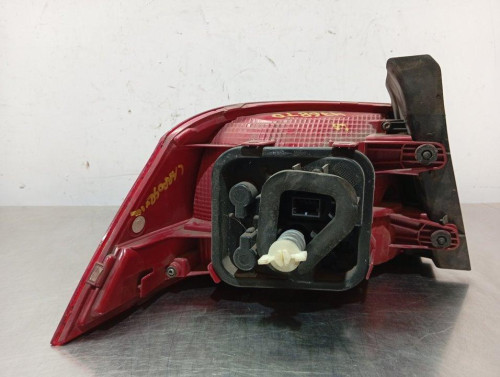  PILOTO TRASERO DERECHO Volkswagen PASSAT BERLINA (362) 