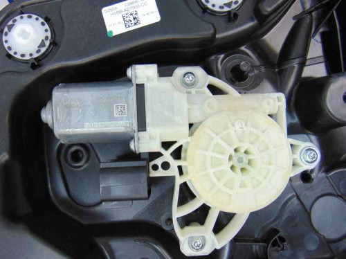  ELEVALUNAS TRASERO DERECHO FORD FIESTA (CE1) 