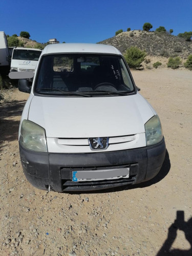 PEUGEOT PARTNER (S2) — автомобиль-донор на запчасти 