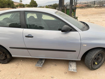 SEAT IBIZA (6L1)