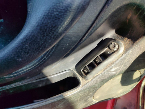 PEUGEOT 406 COUPÉ (S1/S2) — автомобиль-донор на запчасти 