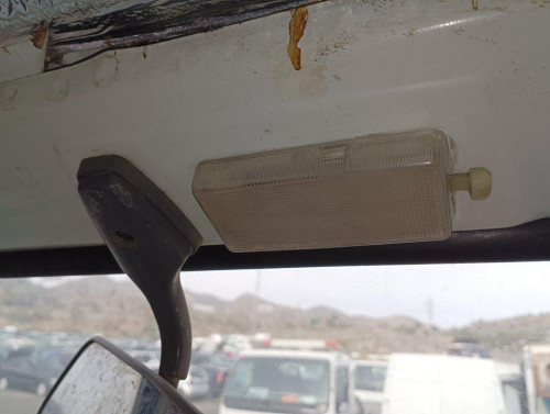  LUZ INTERIOR NISSAN CABSTAR E 