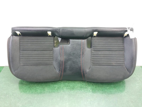 ASIENTOS TRASEROS Mercedes-Benz CLASE GLA (BM 156) 