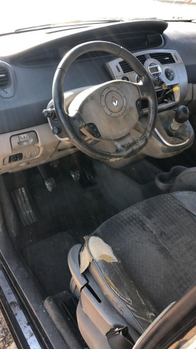 RENAULT SCENIC II (JM) — Donor Vehicle for Used Parts 