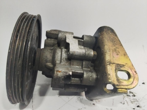 BOMBA DIRECCION Chrysler VOYAGER (RG) 