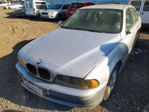  BMW SERIE 5 TOURING (E39) 