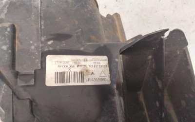 FARO DERECHO, Citroen, C8