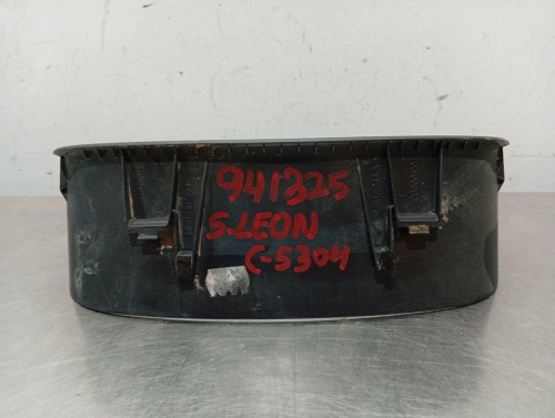  MOLDURAS DELANTERAS, SEAT, LEON (5F1) 