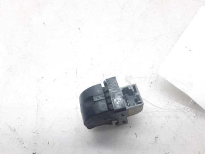 MANDO ELEVALUNAS TRASERO IZQUIERDO, AUDI, A3 (8P1)