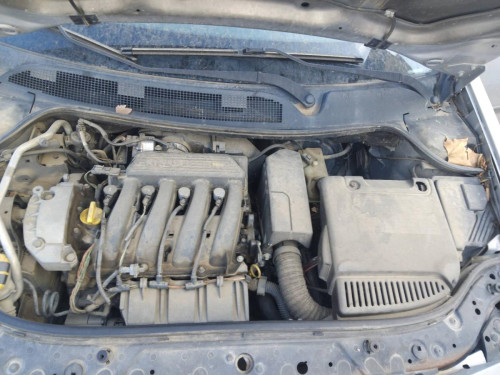  Renault Megane II Berlina 5P (10.2002->) SIN IDENTIFICAR 