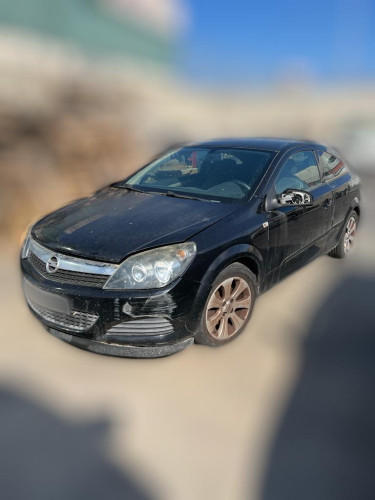  OPEL ASTRA H GTC 