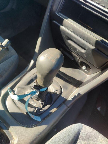 MITSUBISHI GALANT BERLINA (EA0) — vehículo donante para recambios 