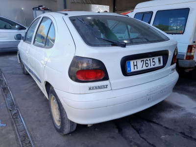 RENAULT MEGANE I BERL./ BERL. CON PORTÓN (BA0)