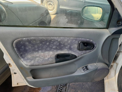 RENAULT MEGANE I BERL./ BERL. CON PORTÓN (BA0)