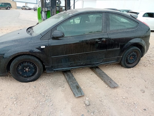 FORD FOCUS BERLINA (CAP) — vehículo donante para recambios 