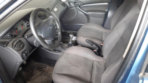  FORD FOCUS BERLINA (CAK) 