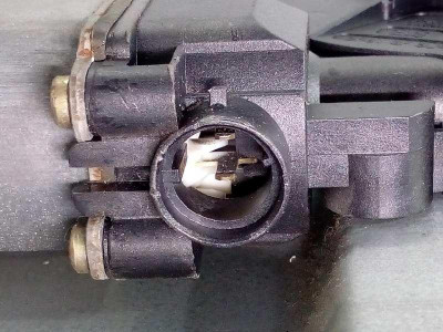 ELEVALUNAS DELANTERO DERECHO, NISSAN, PRIMERA BERLINA (P12)