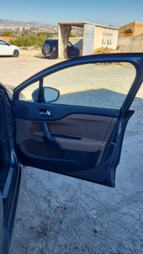CITROEN DS4 — vehículo donante para recambios 