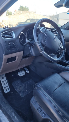 CITROEN DS4 — vehículo donante para recambios 